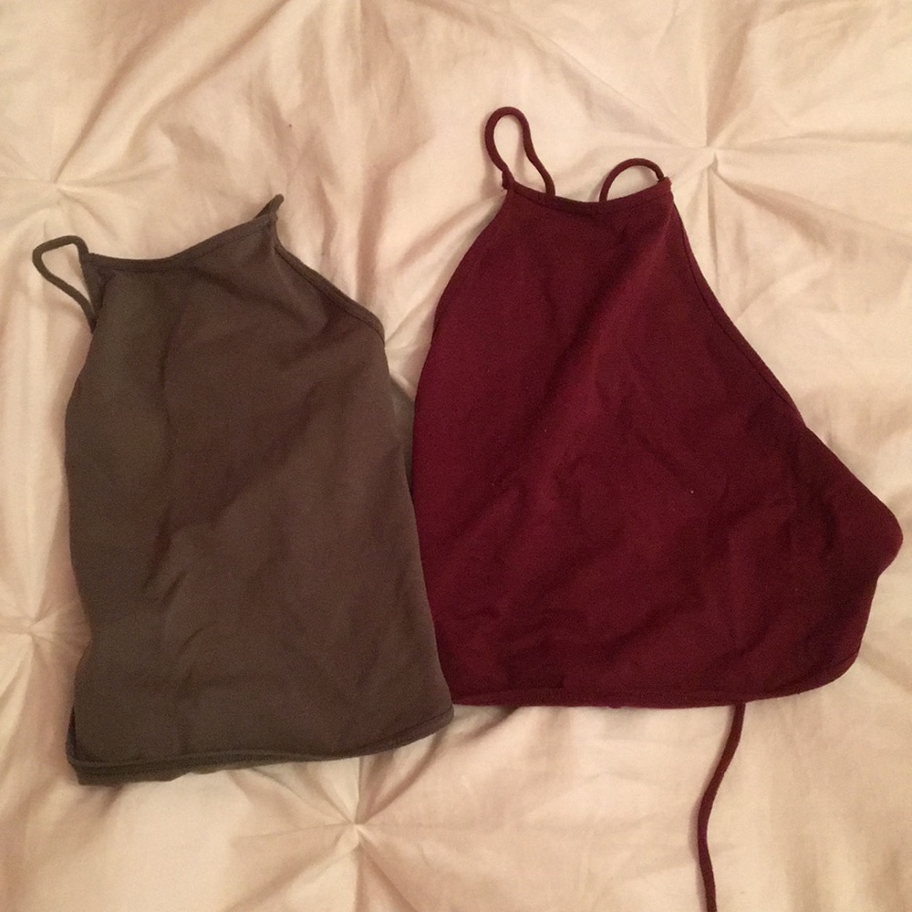 2 crop tops XS maroon and green